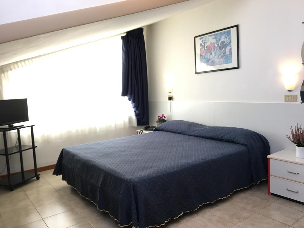 Hotel Zodiaco Τζεσόλο Λίντο Εξωτερικό φωτογραφία