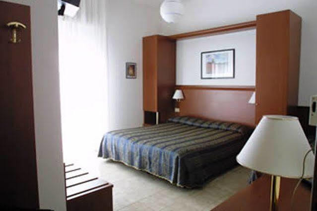 Hotel Zodiaco Τζεσόλο Λίντο Εξωτερικό φωτογραφία